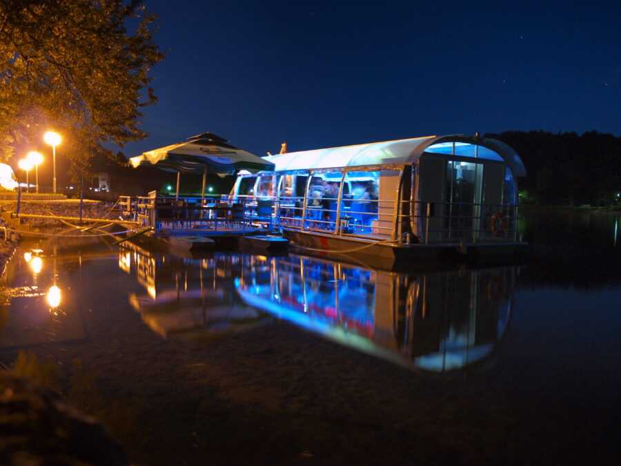 Floating Restaurant - Marina STUDIO & studio 360